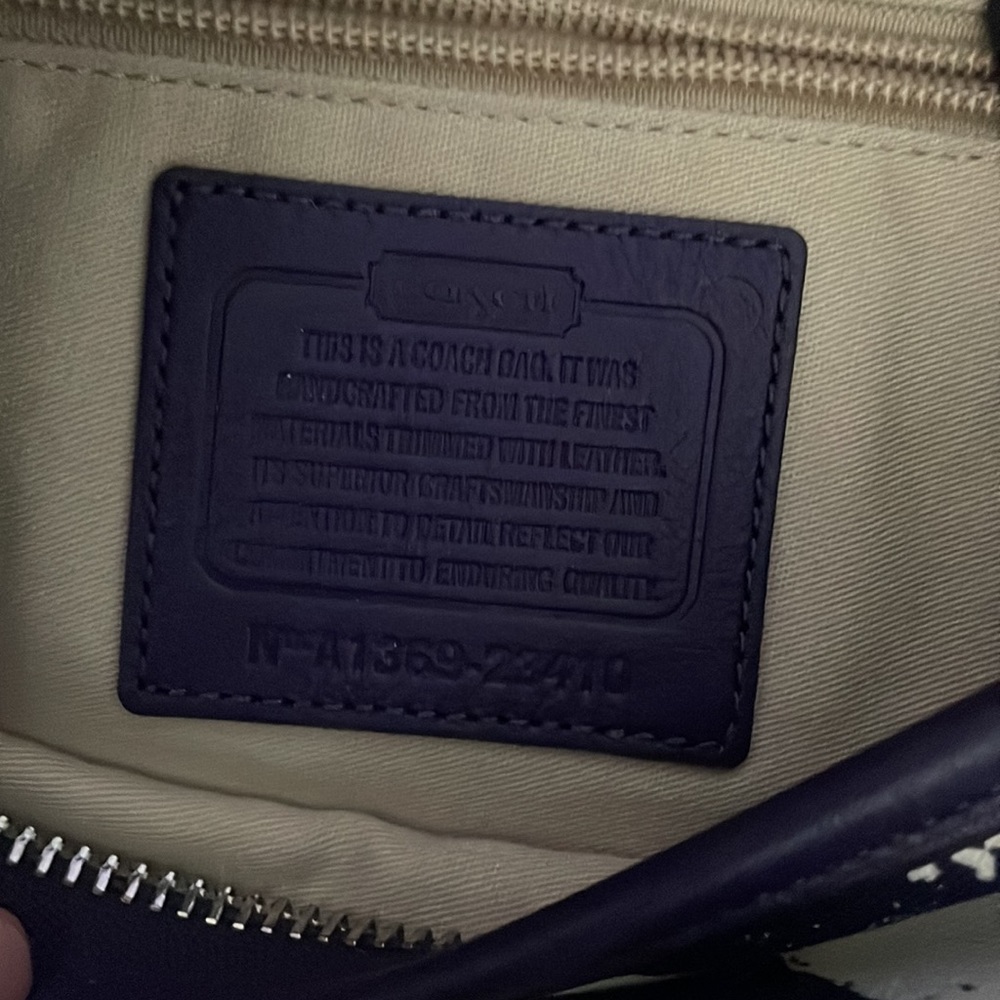 PRE💜 AUTHENTIC Unique, Dark Purple Zebra Coach handbag! Excellent condition. - Picture 9 of 14